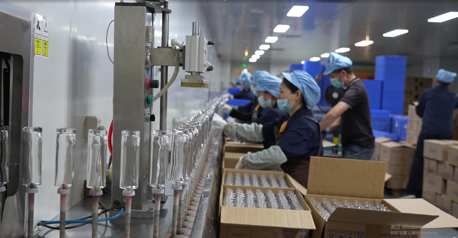 Sunronpack 3,800 sqm facility automated skincare glass bottle quality inspection process
