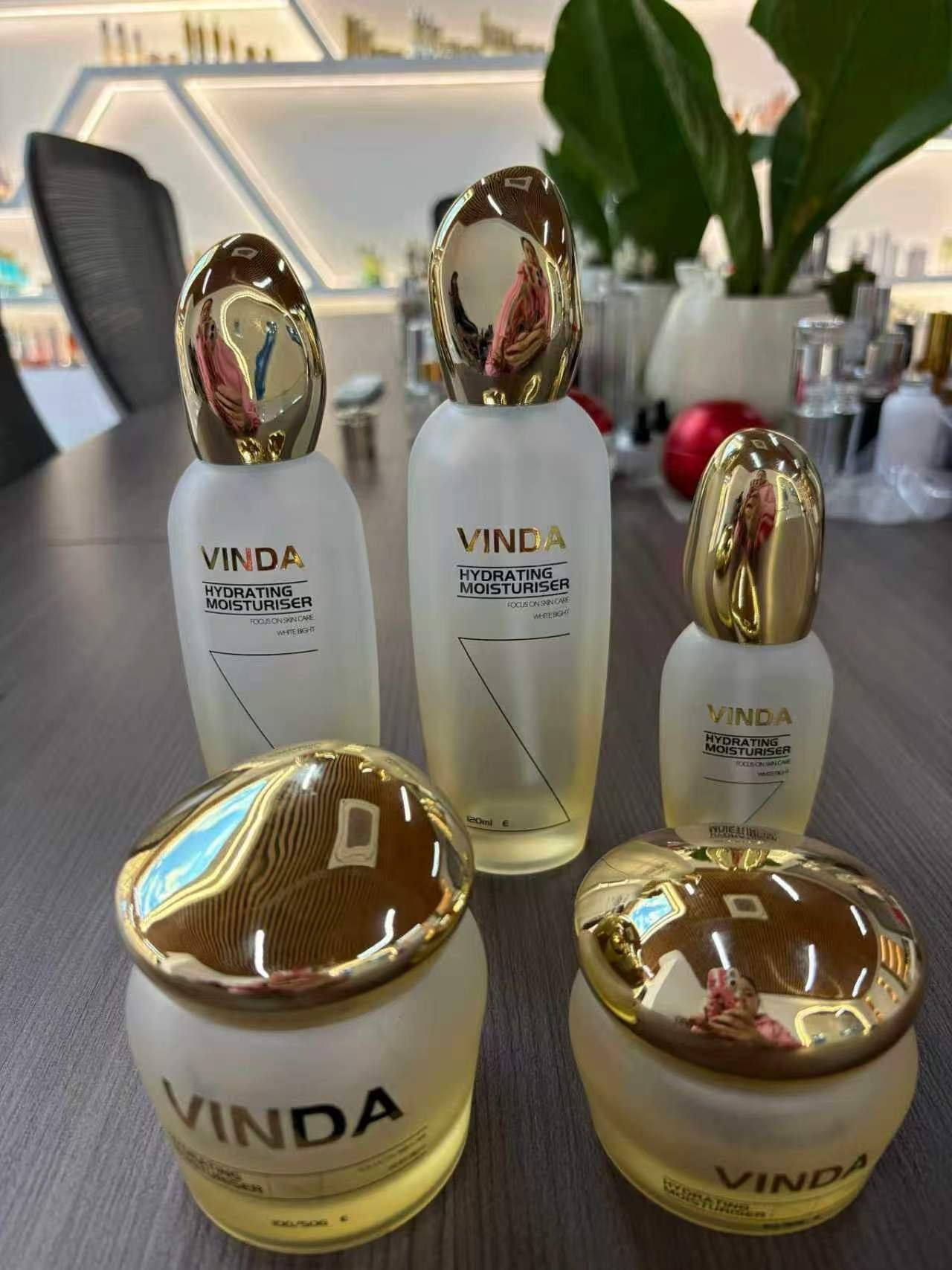 Custom skincare jar decoration finish samples and surface treatments