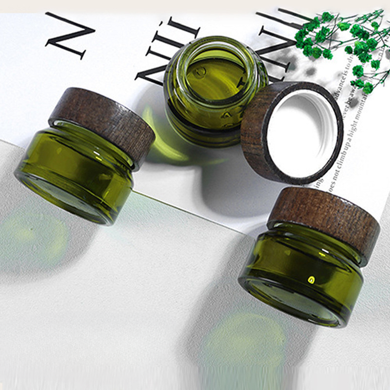 Bamboo cap with inner glass jar custom packaging