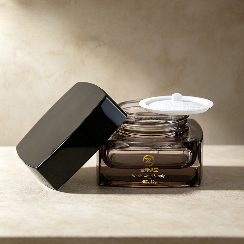 Brown Glass Cosmetic Jars Eco Friendly Premium Packaging
