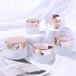4 fl oz Frosted Glass Cosmetic Jars mit Bambusdeckel