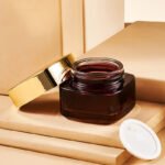 Brown Glass Cosmetic Jars for UV Protection and Freshness